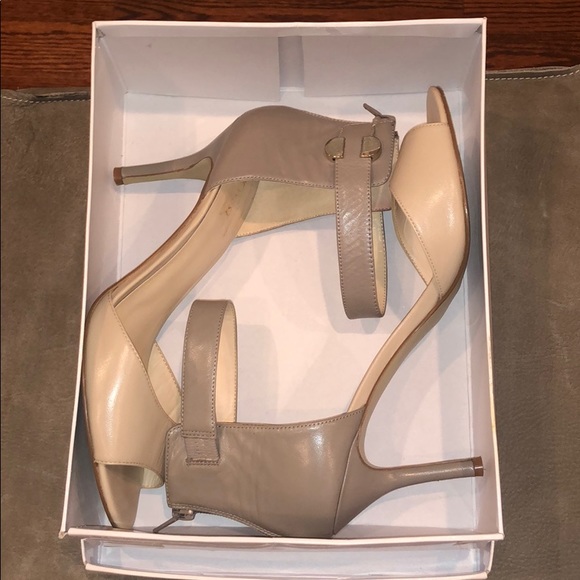 Nine West Graby Peep Toe Leather Heels - Picture 8 of 8